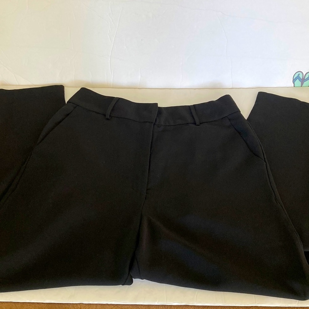 White Fox M Black Dressy Pants NEW Belt Loops, Pockets, Straight Leg, Washable